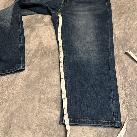 Jean Cropped Pant - Picture 5 of 7